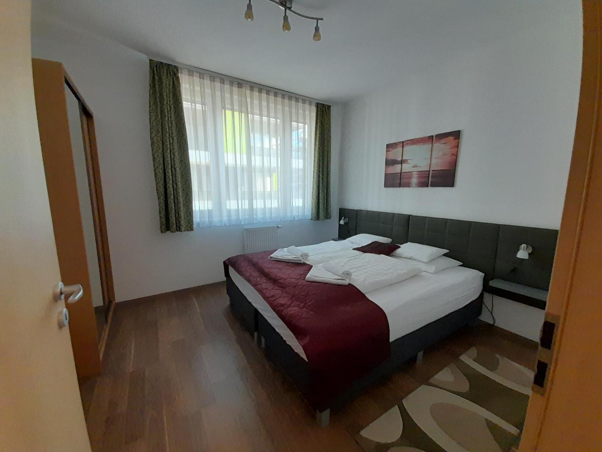 Corvin Residence Apartments — Photos 3